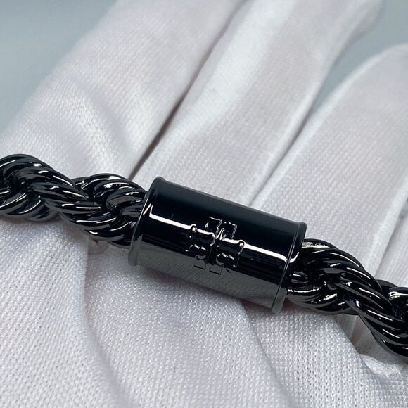 Tory Burch Eleanor Velvet Pavé Logo Small Convertible Shoulder Bag - Picture 9 of 16